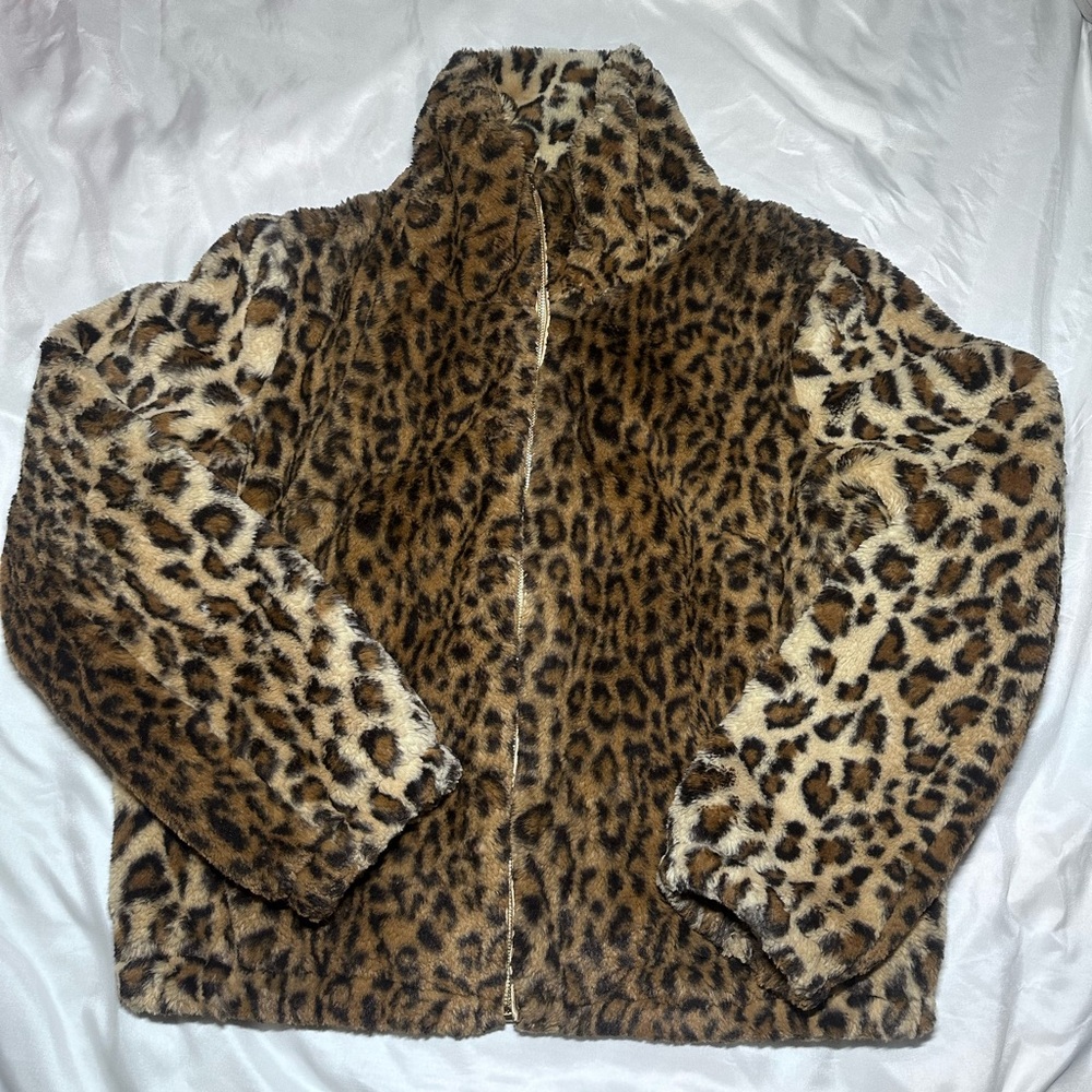 Urban Outfitters Brown and Black Teddy Jacket Plush Faux Fur & Fully lined.